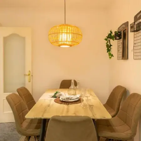 Апартаменты Exclusivo En El Casco Viejo Бильбао